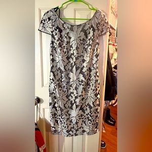 Black with gold dress, used once, already cleaned, size M brand CK